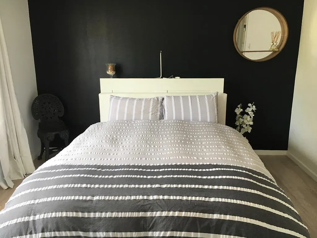 Coastal Nomad Bnb Adelaide 0*,  Avustralya